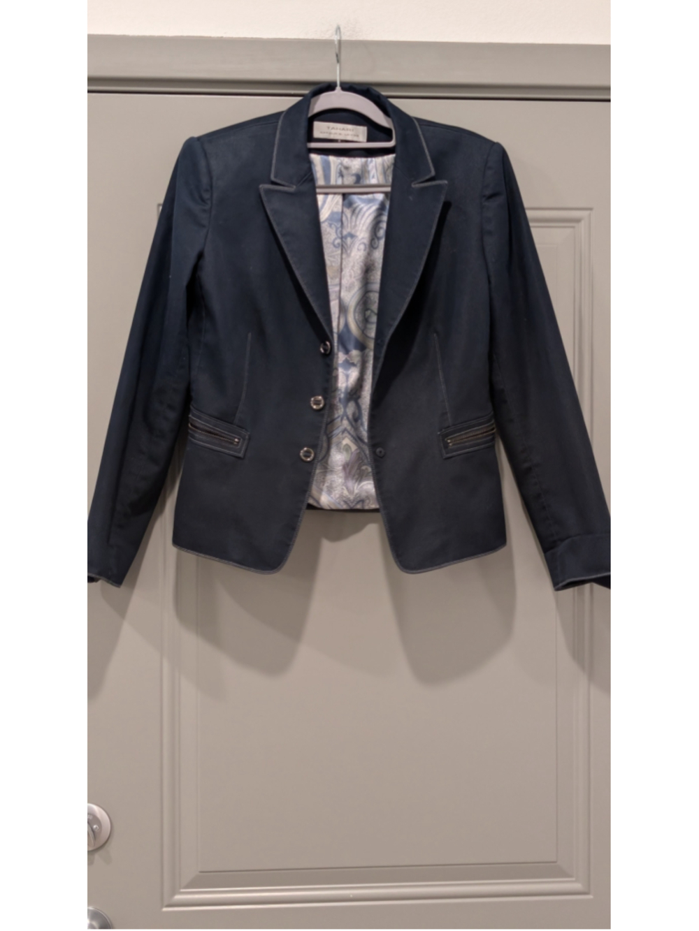Women's Tahari Arthur S. Levine Navy Blazer Size 8